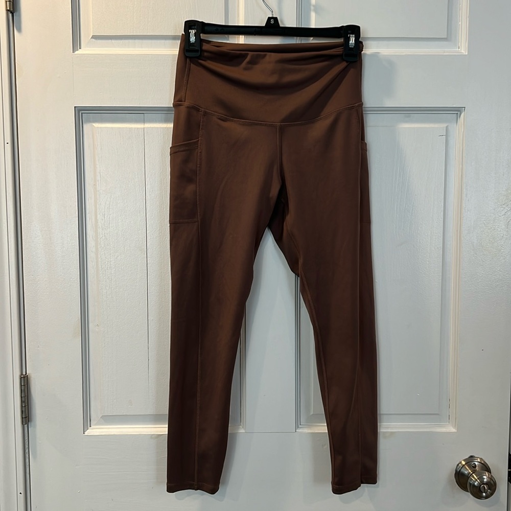 166. LegEnd 7/8 Leggings Size Small